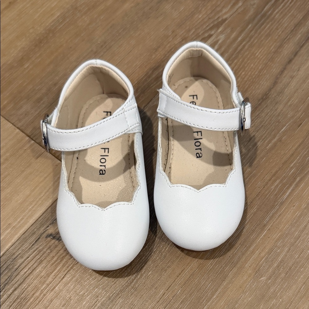 Girls' White Mary Jane Dress Shoes - Flora